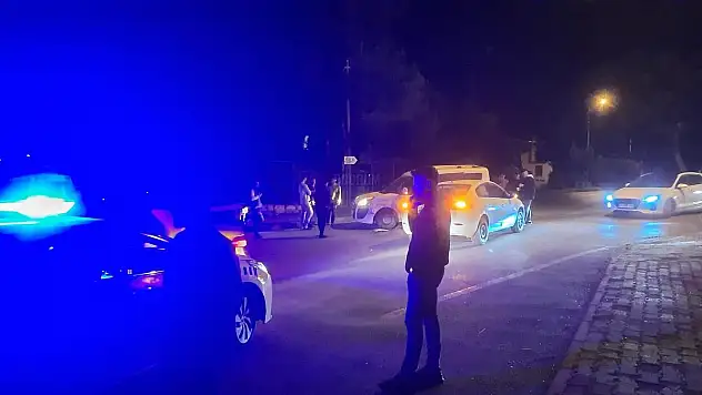 KÖR NOKTADA GÖRMEYİP KAZA YAPTILAR