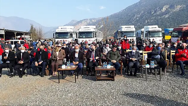 Köyceğiz'de Yangından Etkilenen Üreticilere Besi Yemi Desteği