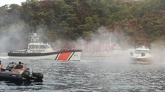 Lüks Motor Yatta Çıkan Yangın Hasara Yol Açtı