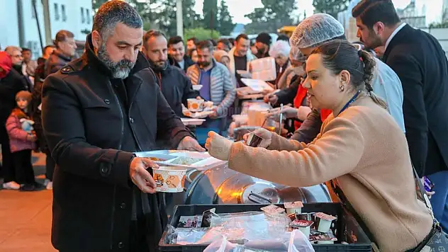 Mahalle Sakinleri İftarda Buluştu