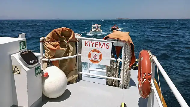 Makine Arızası Yapan Tekne Kurtarıldı