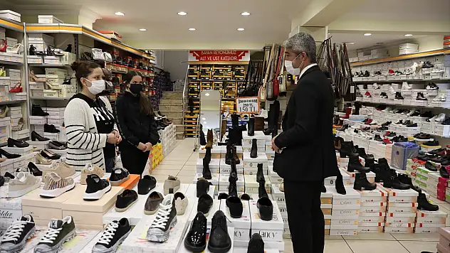 Marmaris Belediyesi'nden Esnafa Destek