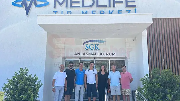 Med Life Tıp Merkezi, B.B. Bodrumspor Voleybolcularına Sağlık Sponsoru Oldu