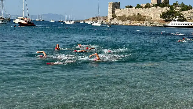 Memorial ve yüzme federasyonu, Bodrum'da sağlığa kulaç attı