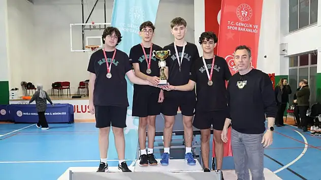 Menteşe Anadolu Lisesi masa tenisinde üçüncü kez zirvede