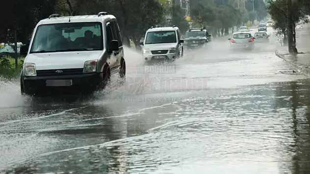 Meteorolojiden Kuvvetli Yağış Uyarısı