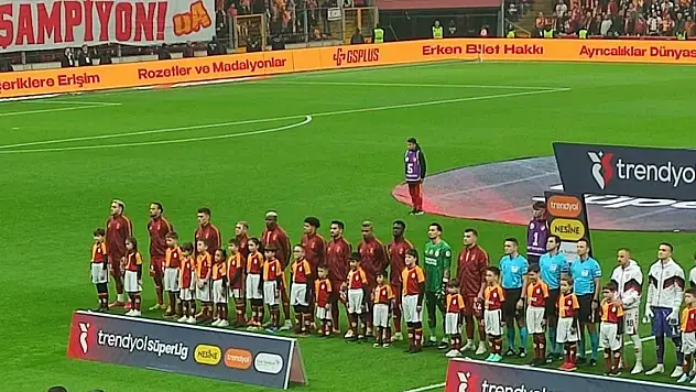 Milas'lı şehidin çocukları Galatasaray'ın onur konuğu oldu
