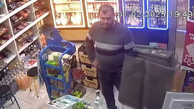 Milas'ta Sandalyede Bıçaklanarak Öldürülen Halil İbrahim Mercan'ın Katili Yakalandı