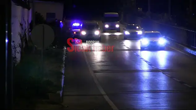 Motor 150 Metre Sürüklendi  2 Yaralı 1' i Ağır