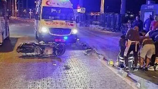 Motosiklet Kazasında Zabıta Komiseri Yaralandı