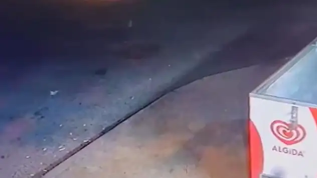 Motosiklet kazasının görüntüleri kameralara yansıdı