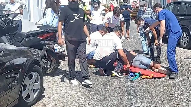 Motosiklet Sürücüsü Duramayıp Araca Arkadan Vurdu