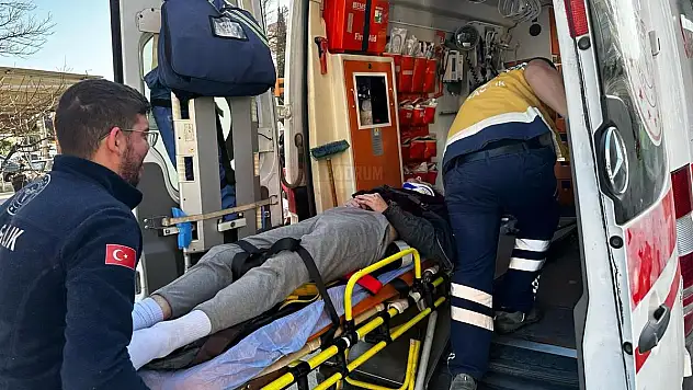 Motosiklet Sürücüsü Kazada Yaralandı