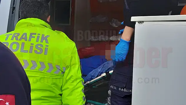 Motosiklet Sürücüsüne Çarpıp Yaraladı