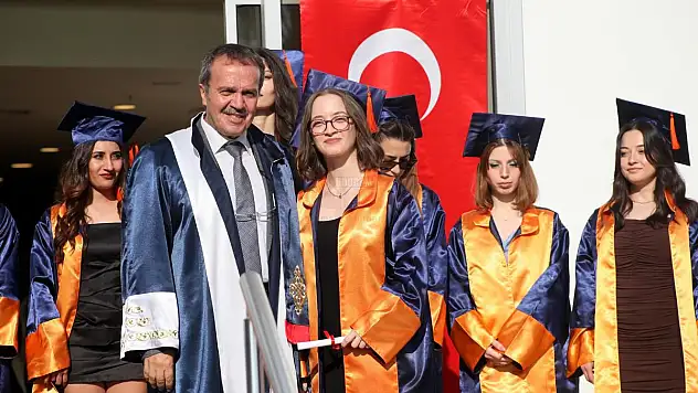 MSKÜ Bodrum GSF'de Mezuniyet Töreni