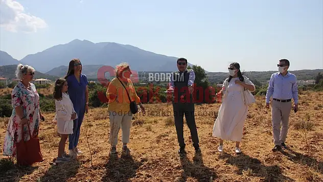 Muğla Aile ve Sosyal Hizmetler İl Müdürü Bozçelik'ten, çocuk evi arazisinde inceleme