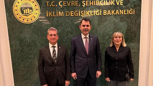 Muğla Ak Parti İl Başkanı Haluk Laçin ve Ayşegül Mungan'dan Bakan Kurum'a Ziyaret
