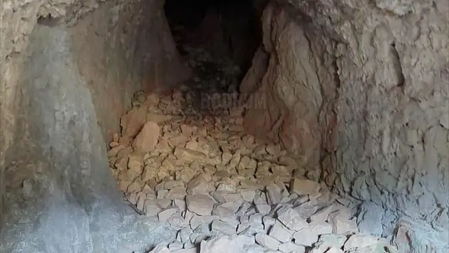 Muğla Akyaka'daki Orta Çağdan kalma kalede tünel bulundu