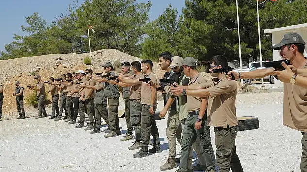Muğla Orman Bölge Müdürlüğü'nde Silah Taşıyan Personellere Eğitim Verildi