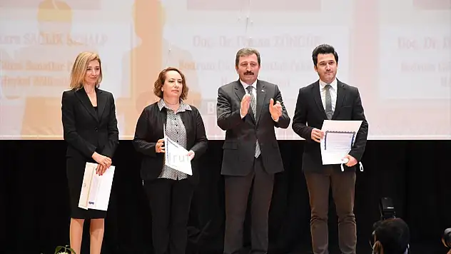 Muğla Sıtkı Koçman Üniversitesinde akademik yıl açılış töreni yapıldı