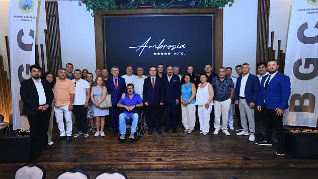 Muğla valisi idris akbıyık, bodrum gazeteciler cemiyeti'yle buluştu
