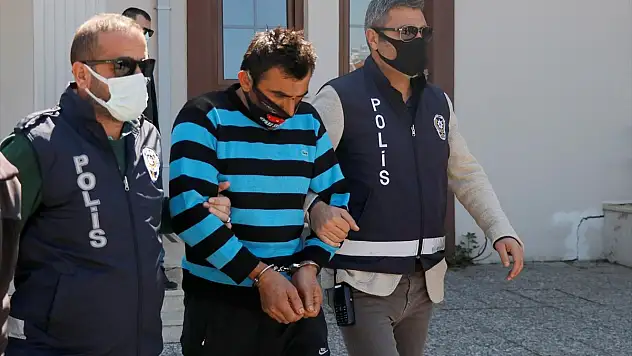 Muğla'da bıçakla bir kişiyi öldüren bir kişiyi de yaralayan zanlı tutuklandı