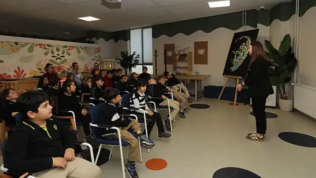 Muğla'da Çocuklar Oyuncak Kütüphanesi ile Hem Eğleniyor Hem Öğreniyor