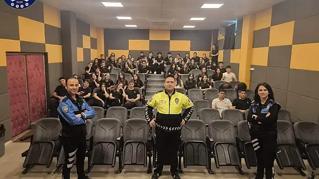Muğla'da Öğrencilere Trafik Bilinci Eğitimi