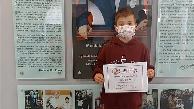 Muğla'dan 3 öğrenci Uluslararası Matematik Yarışmasında dünya birincisi oldu