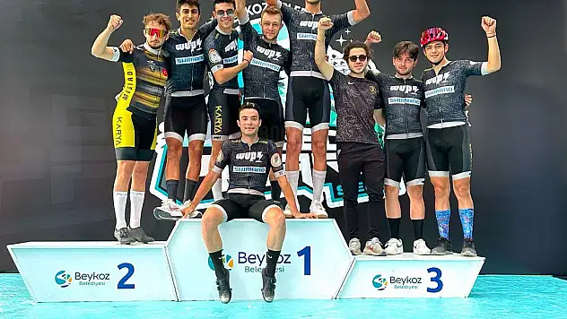 Muğla'lı Bisikletçiler İstanbul'da Fırtına Gibi Esti