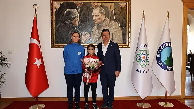 Muğla'nın Genç Yeteneği Masa Tenisinde Dünya Dördüncülüğüne Yükseldi