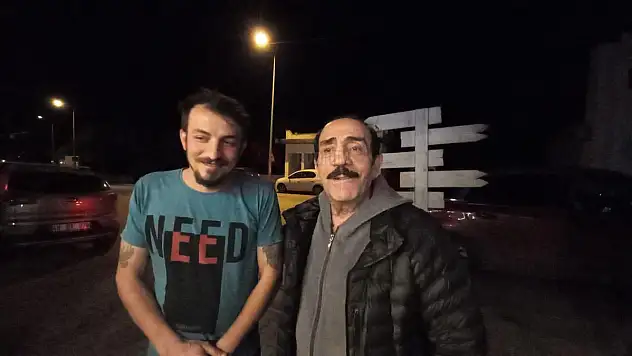 Mustafa Keser  Dostları İle Bitez'de Buluştu