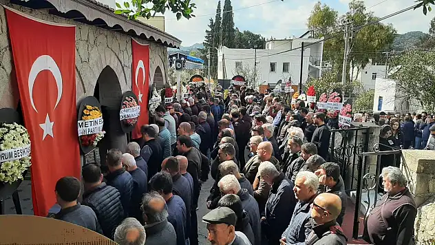 Mustafa Şahbaz Gözyaşları ile  Toprağa Verildi