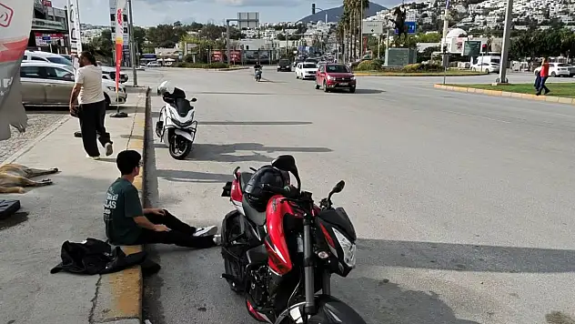 Müşterim Var' deyip yaralıyı yerde bıraktı