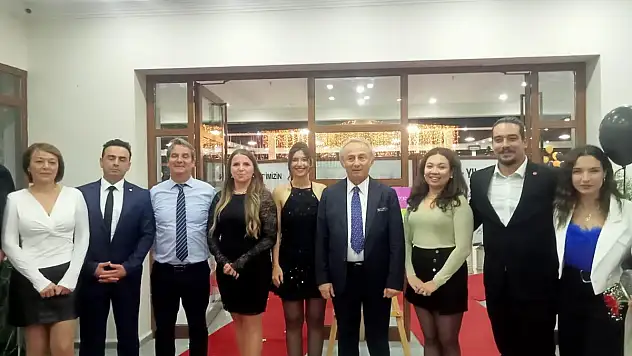 Öğretmenler Günü'ne Özel Kutlama