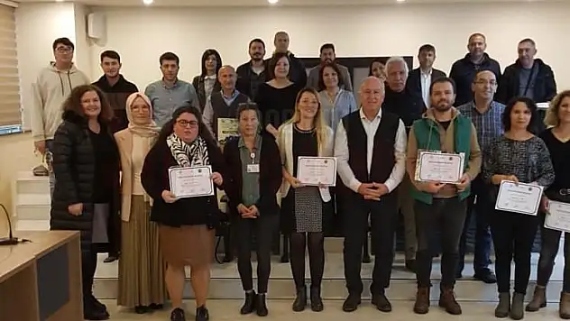 Öğretmenlere Duyusal Analiz Laboratuvarı'nda Tadım Eğitimi