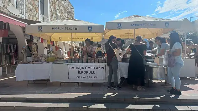 Ömer Akın Okul Aile Birliği Kermesine Yoğun İlgi