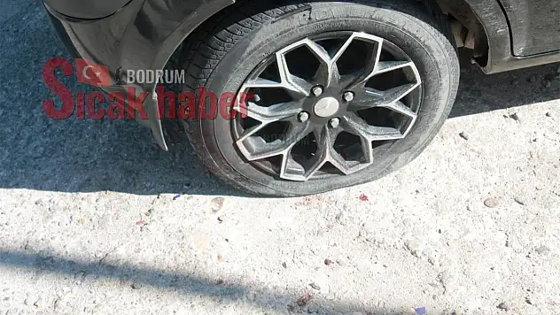 Önce Araç Lastiği Sonra Kendini Kesti