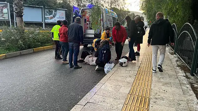 Önüne Çıkan Köpeklere Vurmamak İçin Kaza Yaptı