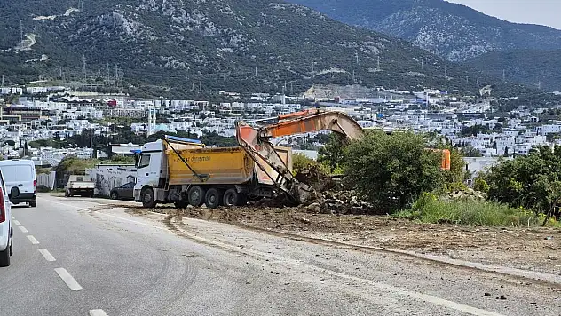 Ortakent'te Yıkılan İstinat Duvarının Yeniden Yapımına Başlandı