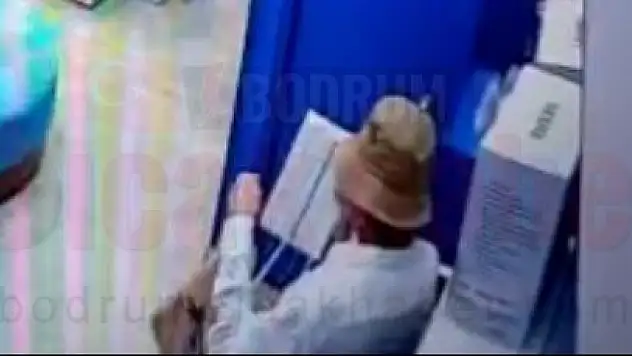 Ortakent'ten Çaldığı Tableti Turgutreis'te Satan Şahıs Kameralara Yakalandı
