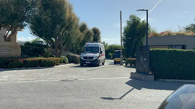 Otel çatısından düşen işçi yaralandı