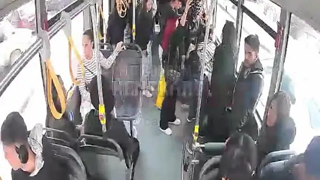 Otobüste Rahatsızlanan Yolcuyu Şoför Hastaneye Yetiştirdi