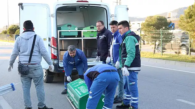Otomobil Motosikletle Çarpıştı: 2 Ölü, 1 Yaralı