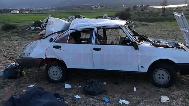 Otomobil Şarampole Devrildi:1 Ölü, 5 Yaralı