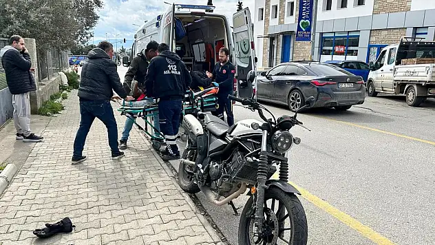 Otomobil ve Motosiklet Sürücüsü Arasında Tartışma: 1 Yaralı