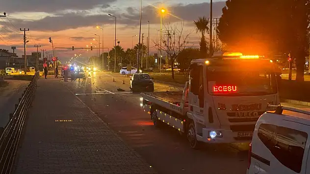 Otomobille Motosiklet Çarpıştı: 1 Ölü