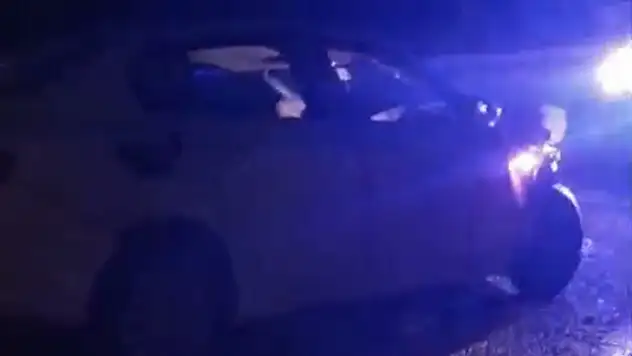 Otomobiller kafa kafaya çarpıştı