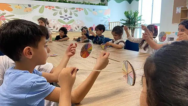 Oyuncak Kütüphanesi'nde Eğitim ve Oyun Bir Arada