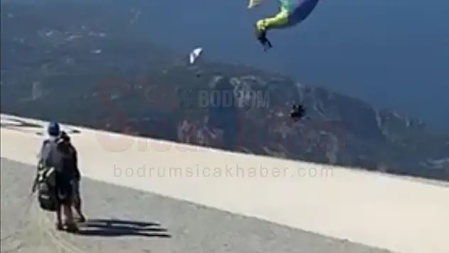 Paraşütlerin Birbirine Dolaştığı Kazada 4 Kişi Yaralandı